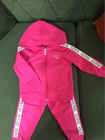 Guess bebek eşofman takımı