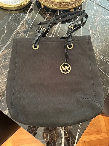 Michael Kors çanta