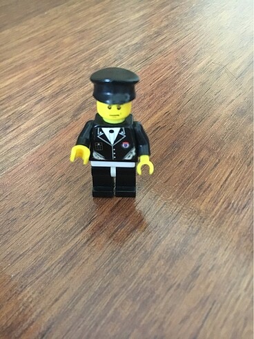  Lego adam