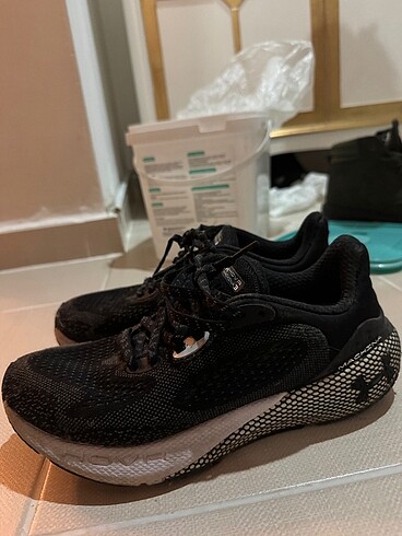 Under armour ayakkabı