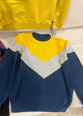 8 Yaş Beden Erkek Çocuk Sweatshirt, kazak