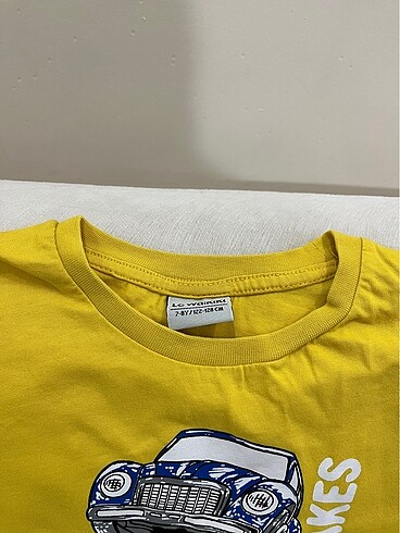 7 Yaş Beden sarı Renk Erkek çocuk tshirt