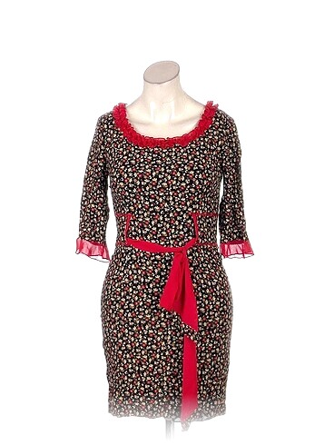 PreLoved Günlük Elbise %70 İndirimli.