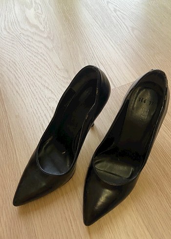 Siyah Klasik Stiletto Topuklu Kadın Ayakkabı - Görsel 2