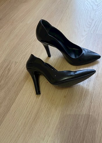 Siyah Klasik Stiletto Topuklu Kadın Ayakkabı - Görsel 3