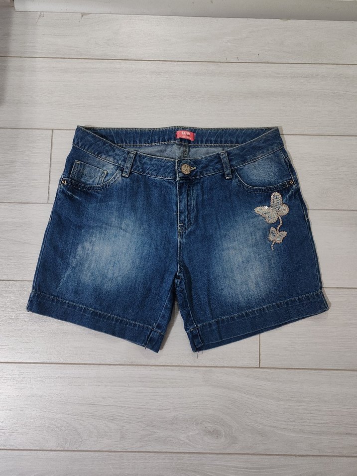 Nakışlı Düğmeli Çocuk Kot Şort - Görsel 3