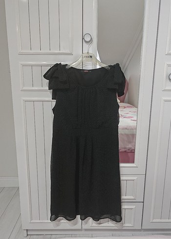 Siyah Midi Poantiyeli Kolsuz Elbise - Görsel 2