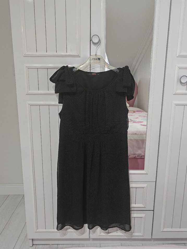 Siyah Midi Poantiyeli Kolsuz Elbise - Görsel 2