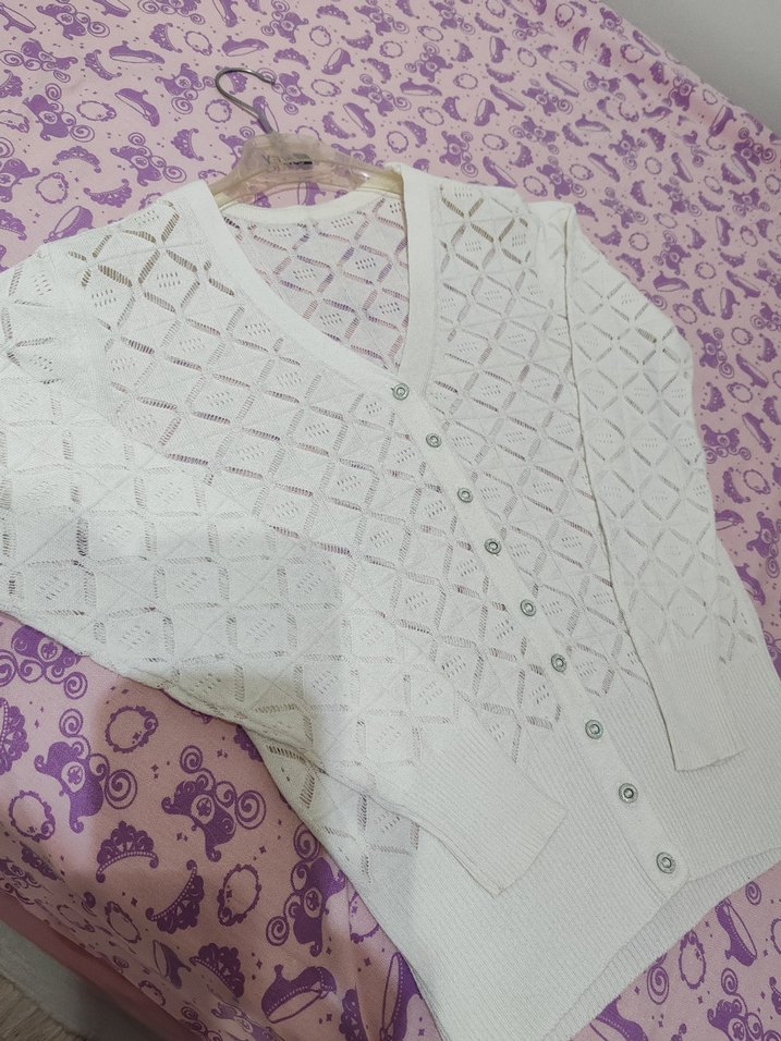 Beyaz Bohem V Yaka Triko Hırka - Görsel 2