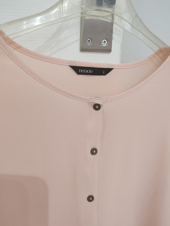 Düğmeli Uzun Kollu Pudra Pembesi Kadın Bluz - Görsel 3