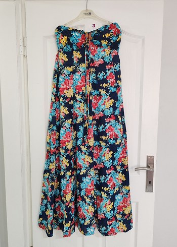 Çiçek Desenli Uzun Straplez Elbise - Görsel 5