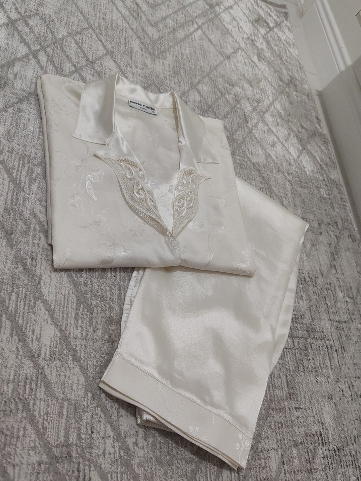 Dantel Detaylı Beyaz Midi Kadın Pijama Takımı - Görsel 4