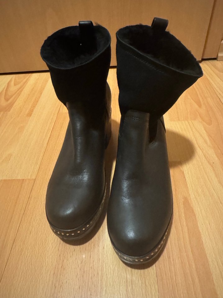 Siyah Süet Kadın Dolgu Topuk Bot - Görsel 2