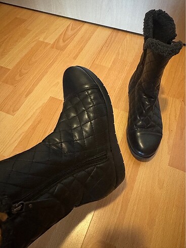 Bot siyah renk - Görsel 3