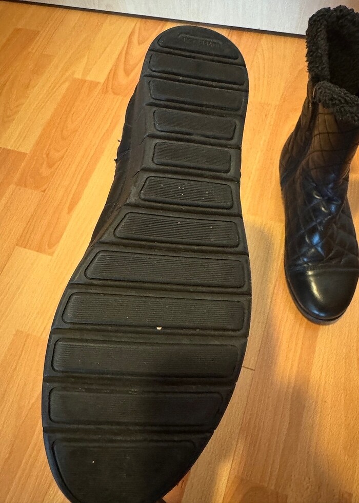 Bot siyah renk - Görsel 2