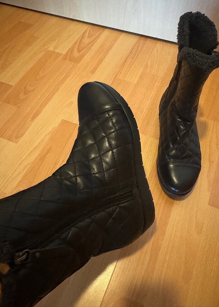 Bot siyah renk - Görsel 3