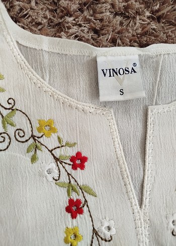 Şile bezi nakışlı V Yaka bluz - Görsel 4