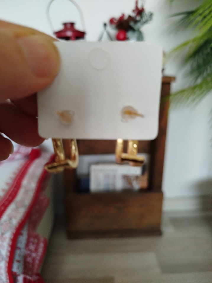 Klasik Zarif Mini Altın Küpeler - Görsel 4