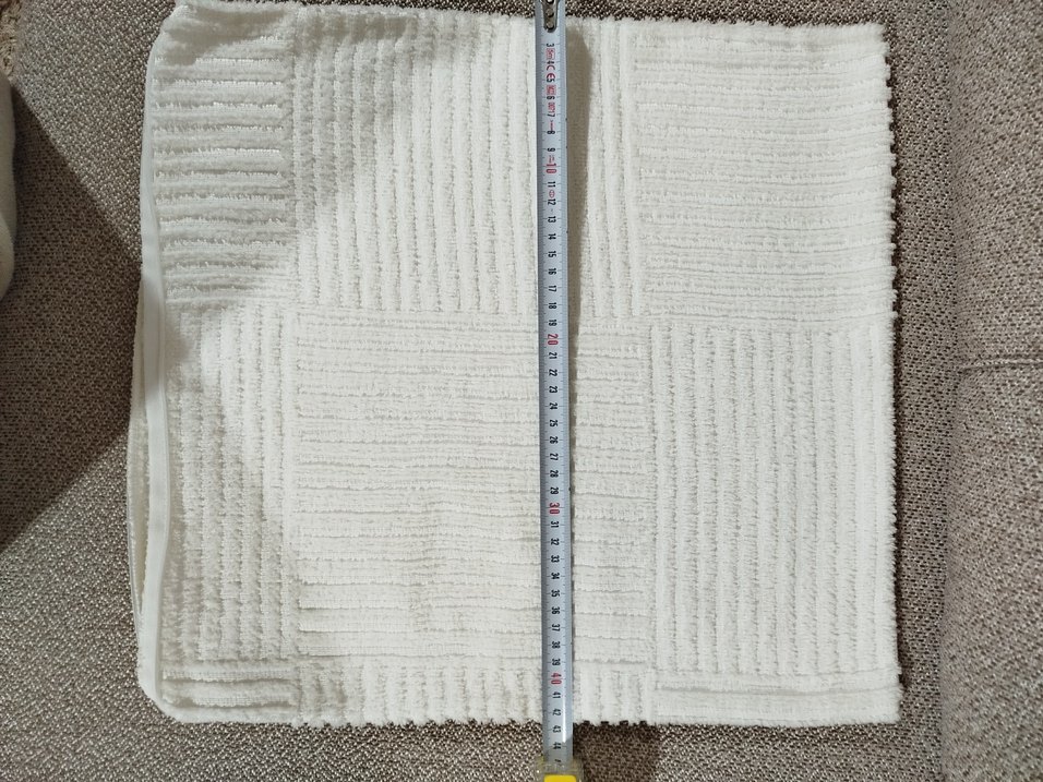 punch görünümlü peluş yumuşak kirlent - Görsel 4