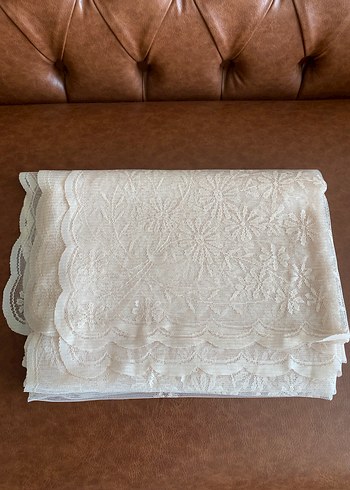 English Home Masa örtüsü