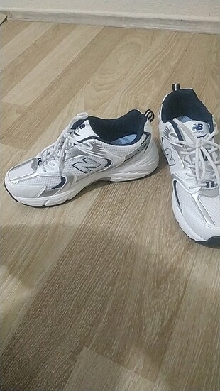 40 Beden beyaz Renk New balance 530