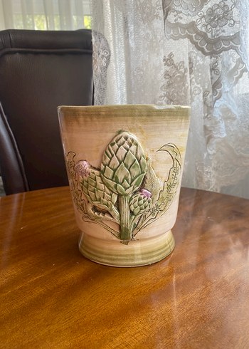 Pastel Bej Seramik Saksı