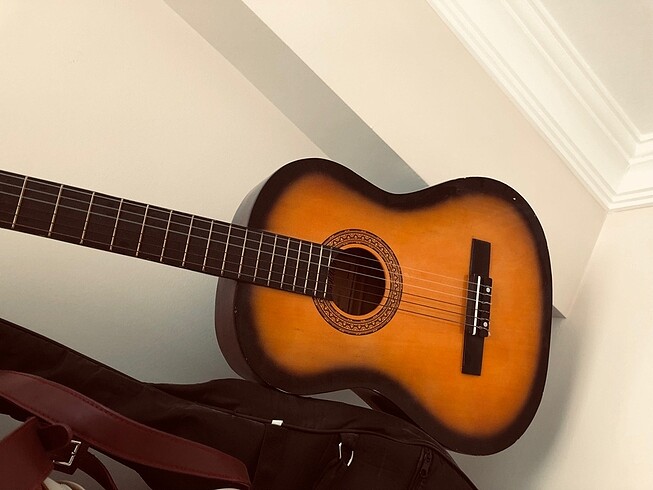 Laguna Klasik gitar