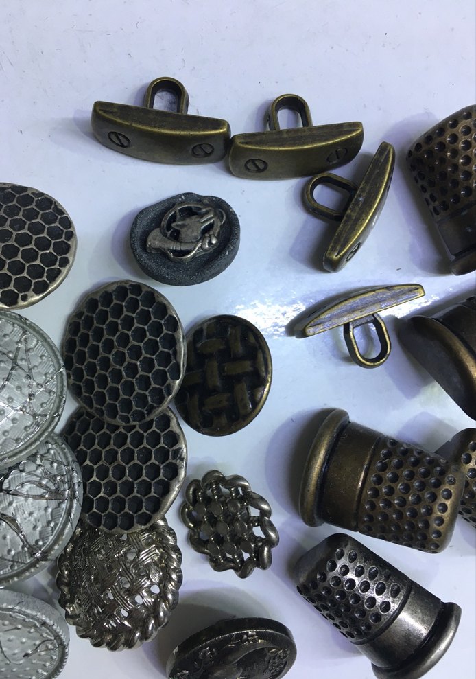 Gotik Stil Metal Dikiş Malzemeleri Seti - Görsel 4