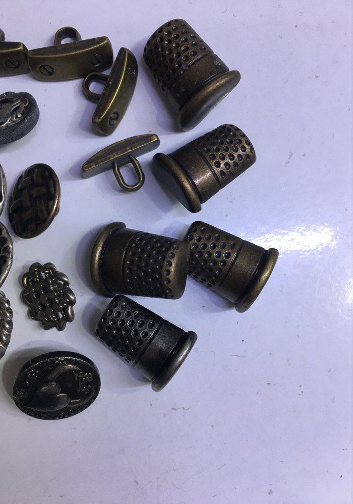 Gotik Stil Metal Dikiş Malzemeleri Seti - Görsel 3