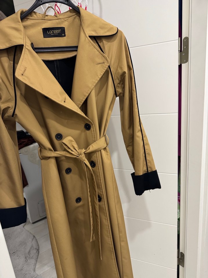 Bej Kadın Uzun Kuşaklı Trençkot - Görsel 2