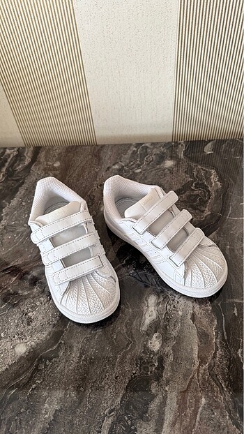 Adidas süperstar