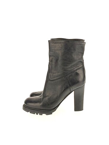 Jil Sander Bot %70 İndirimli.