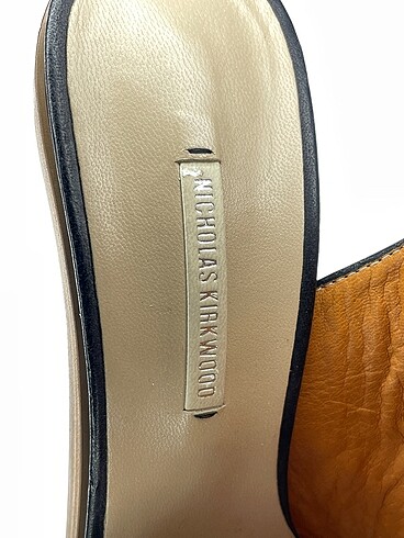 39 Beden siyah Renk Nicholas Kirkwood Platform %70 İndirimli.