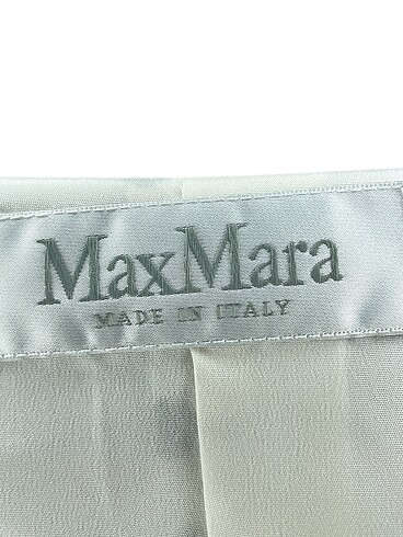 38 Beden çeşitli Renk Max Mara Blazer %70 İndirimli.