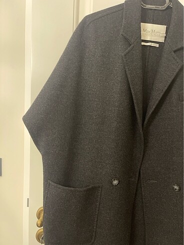 Max Mara Kısa kollu önden tek düğme