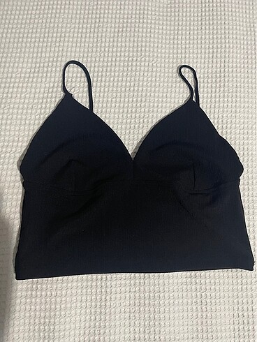 Siyah crop