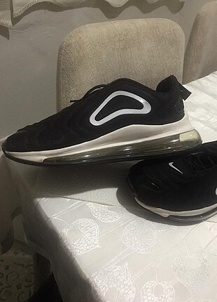 Nike Nike air max 720 43 numara