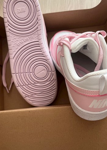 Pembe Bağcıklı Kadın Spor Ayakkabı - Görsel 2