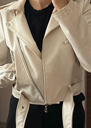 Beyaz Deri Kemerli Kadın Ceket - Görsel 2