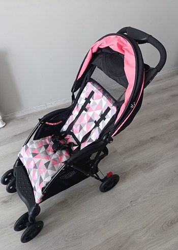 Pembe ve Gri Desenli Bebek Arabası - Görsel 2