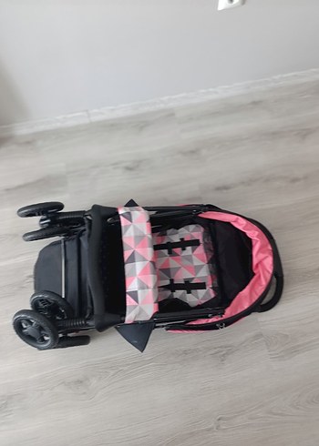 Pembe ve Gri Desenli Bebek Arabası - Görsel 7