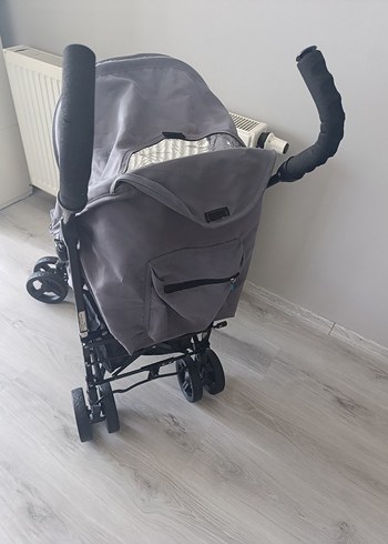 9- 18 kg Beden gri Renk Gri Bebek Arabası, Katlanabilir ve Hafif