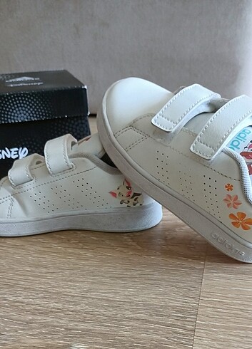Adidas 25.5 no.