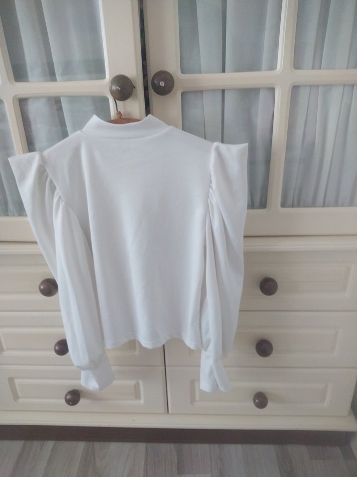 Beyaz Bluz - Görsel 3