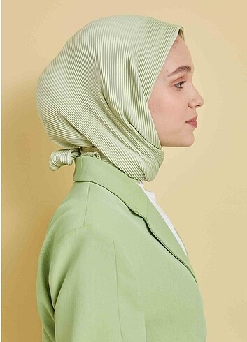 Zara Fresh Pilise Eşarp Nil Yeşili