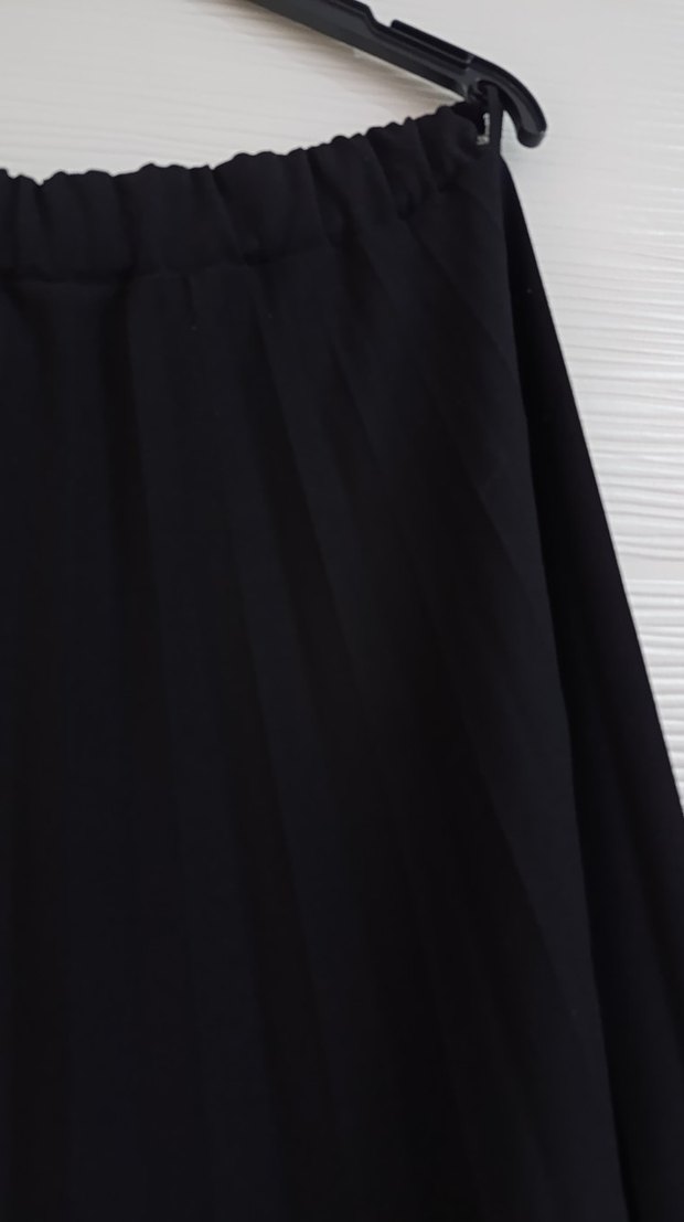 Kadın Siyah Midi Pileli Etek - Görsel 2