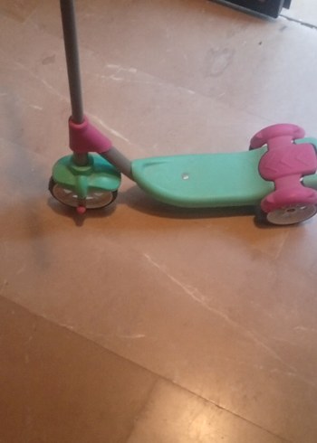 Pastel Pembe Çocuk Scooter - Görsel 2