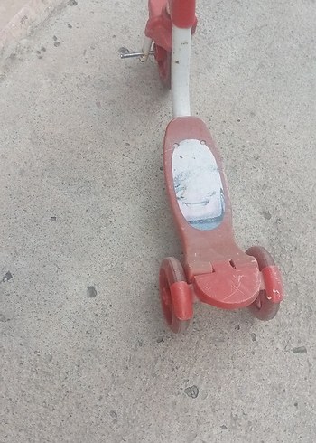 Renkli Kırmızı Çocuk Scooterı - Görsel 3