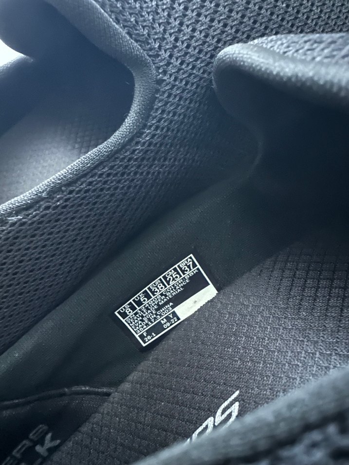 Skechers yürüyüş ayakkabısı - Görsel 4