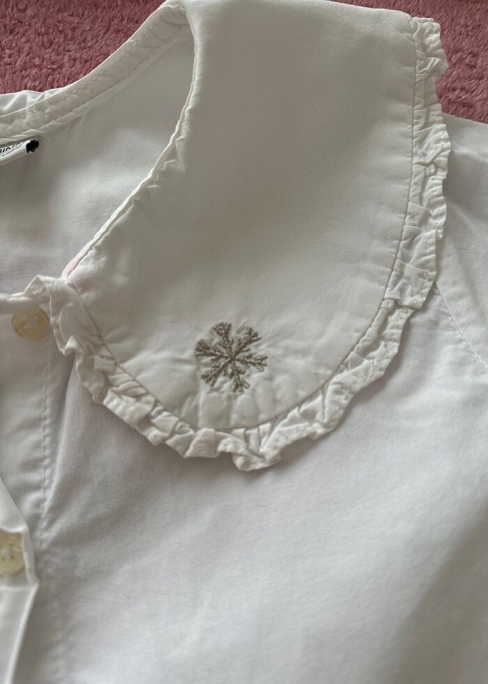 Beyaz yakalı gömlek - Görsel 3